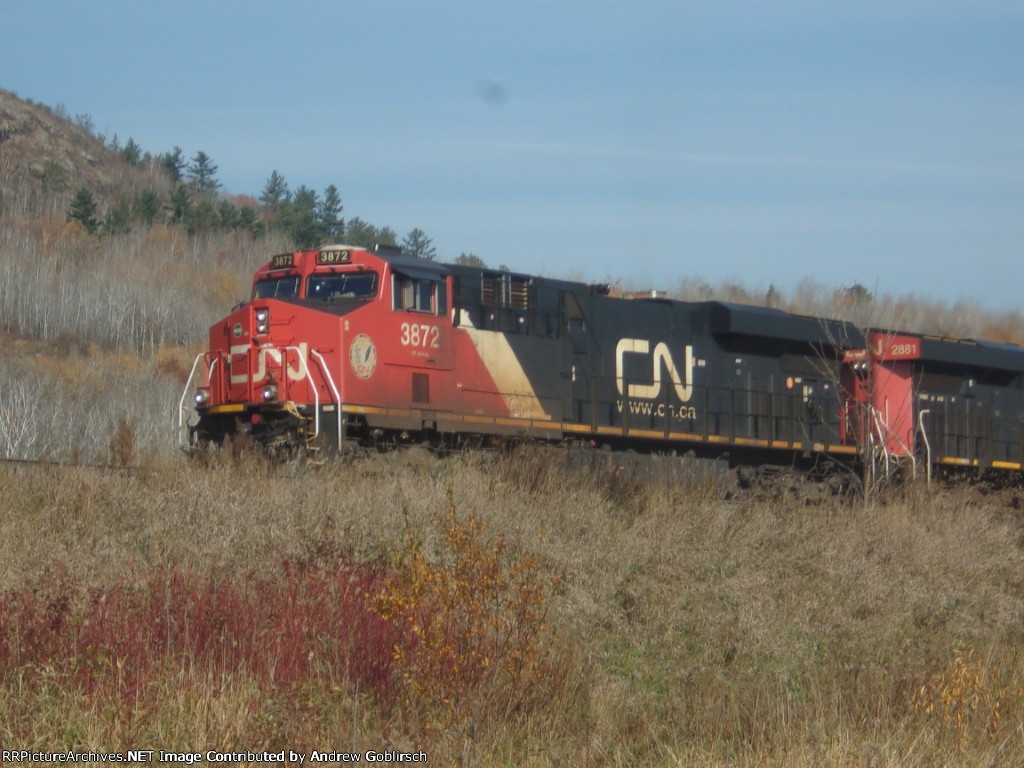 CN 3872 departs